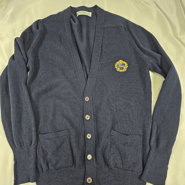 버버리아카이브자수가디건