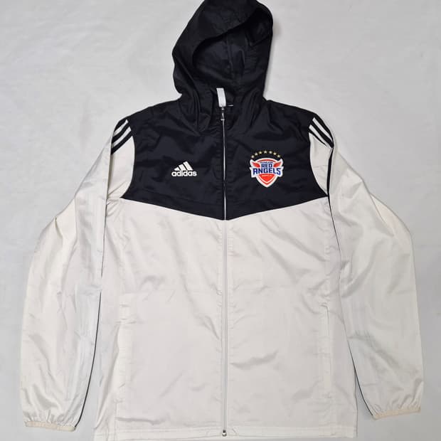 인천 현대제철 레드엔젤스 트레이닝 상의 팝니다