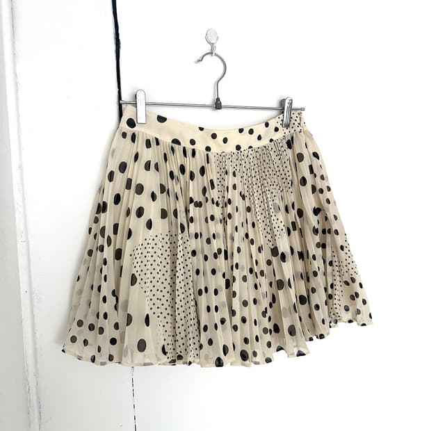 JILL STUART Dot Pleated Mini Skirt