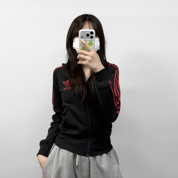 아디다스 후드플락 트랙 후드집업 블랙 레드