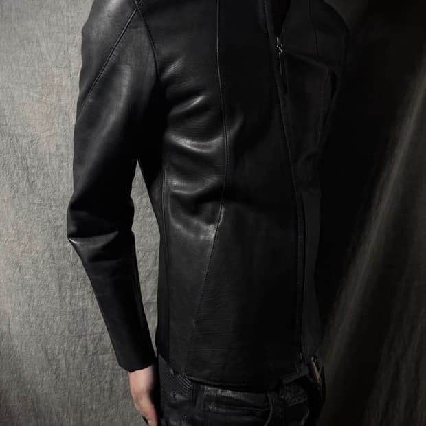 The Viridi-anne Calfskin 가죽자켓