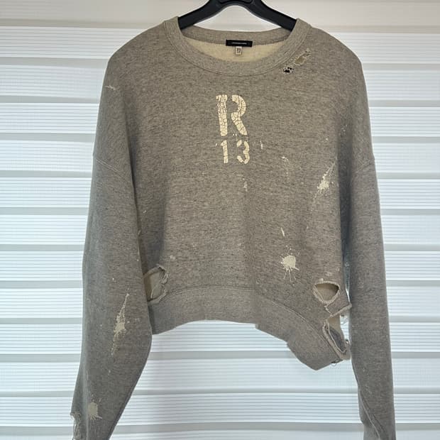 (XS) R13 디스트로이드 크롭 맨투맨