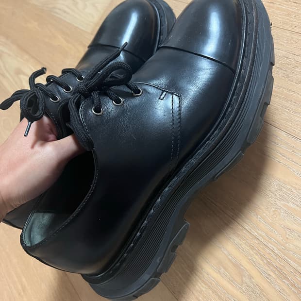 [42] 알렉산더맥퀸 트레드 더비 275 280