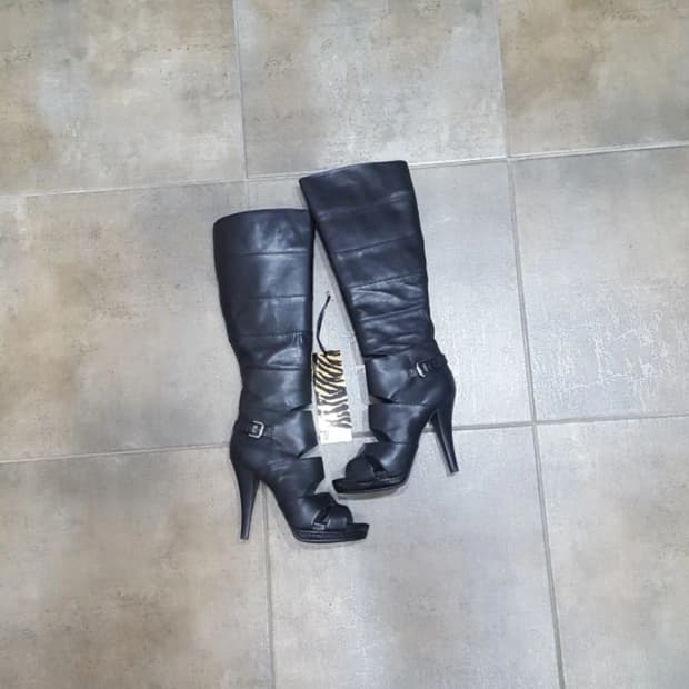 JESSI NEW YORK   엣지 가죽오픈부츠♡~