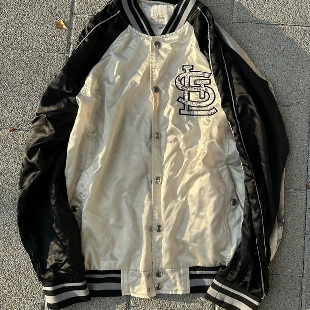 *rare* 2000s MLB 유광 플라워 바시티 자켓