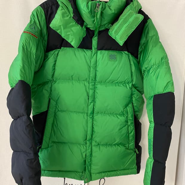 100)코오롱 헤스티아 구스타운 패딩