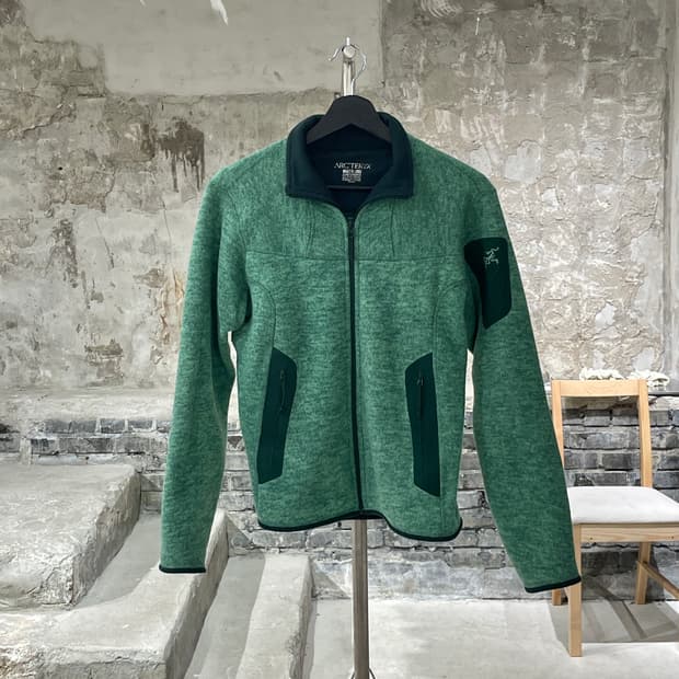 아크테릭스 우먼 그린 폴라텍 집업 플리스