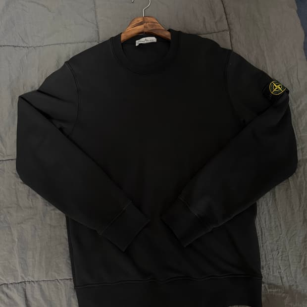 스톤 아일랜드 맨투맨 (L)