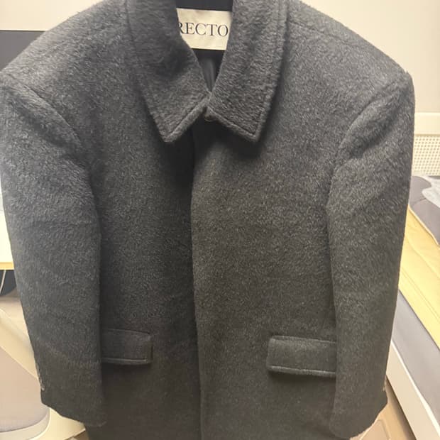 렉토 라마울 코트M 새상품급 팝니다
