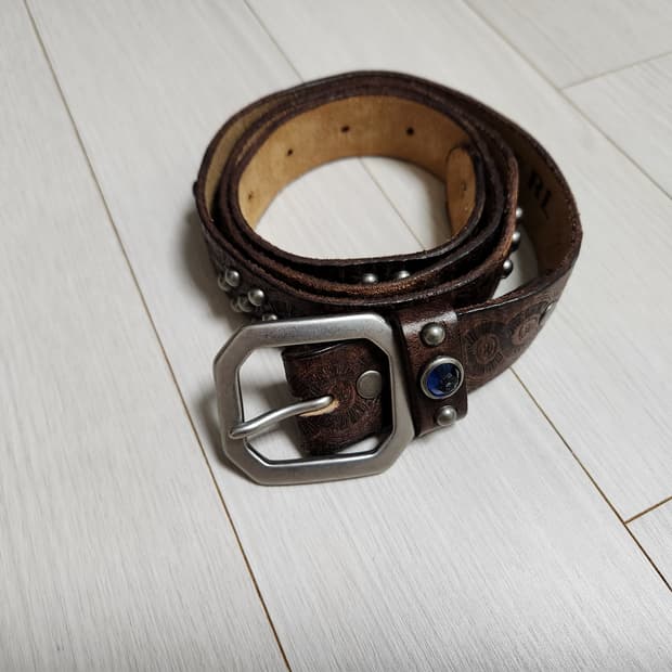 더블알엘 라스코 스터드 벨트