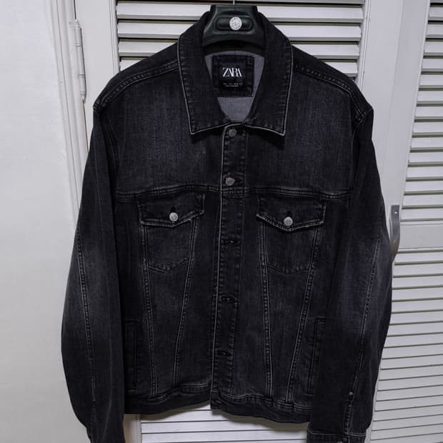 EUR L (XL) 자라 흑청 데님자켓 트러커