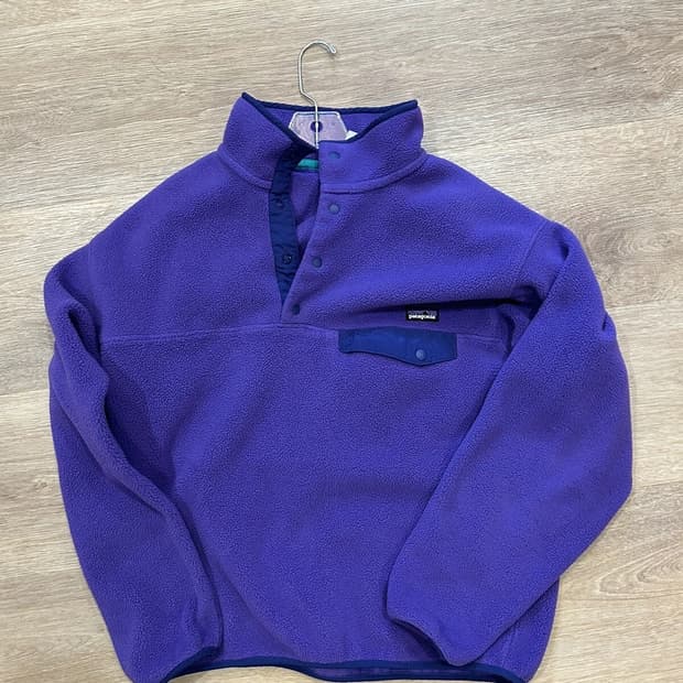 16FW 파타고니아 신칠라 스냅-T 플리스 퍼플/네이비