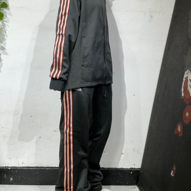 아디다스 차콜 오렌지 삼선 트레이닝 셋업 세트 L