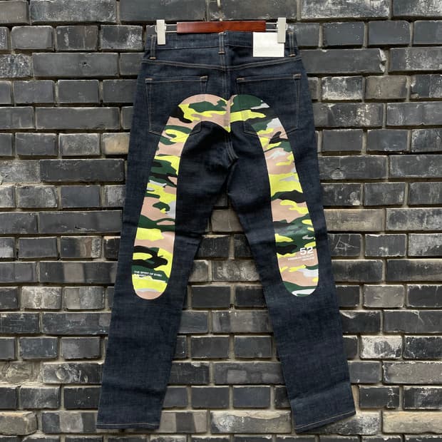 [29] EVISU INDIGO BIG LOGO PANTS