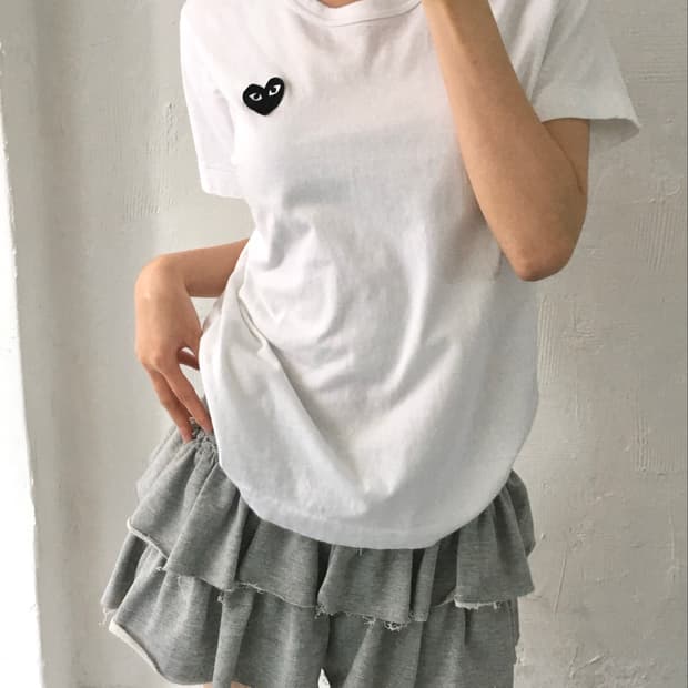 COMMEdesGARCONS 꼼데가르송 블랙와펜 화이트컬러 티셔츠