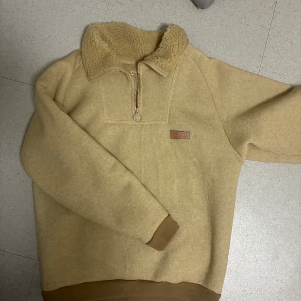 [4] 캐피탈 하프집업 플리스