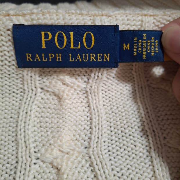 폴로 꽈베기 니트 L사이즈