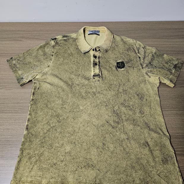 스톤아일랜드 더스트 워싱 반팔 카라티