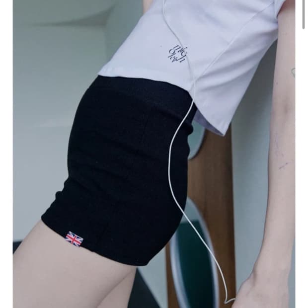 미치코런던 숏팬츠 블랙 반바지