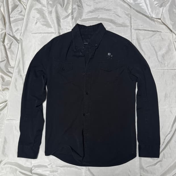 00s Mod Back Skull Printed Design Shirt