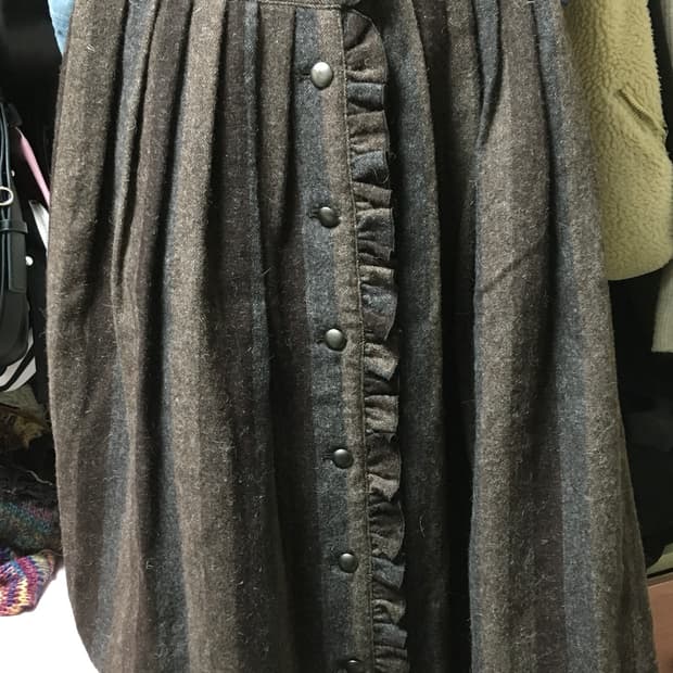 브라운 레이어드 모리 스커트