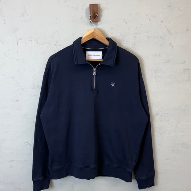 캘빈클라인 네이비 반집업 맨투맨