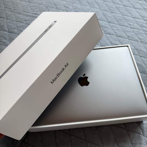 맥북에어 M1 8GB 256GB 풀박스