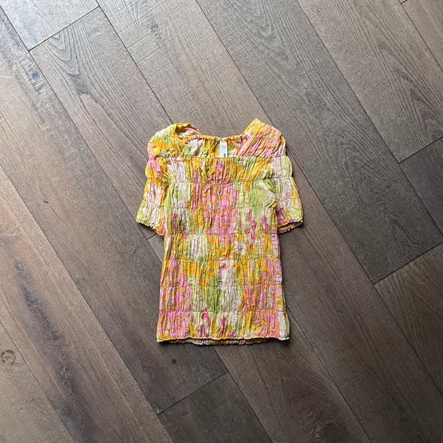 Floral Pattern Shirring Blouse