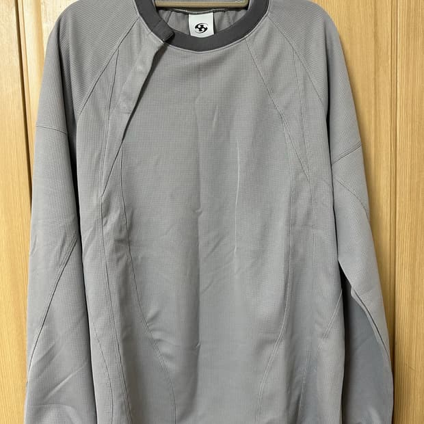 산산기어 플래킷 롱 슬리브 그레이 1사이즈