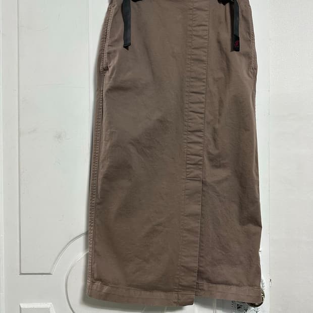 그라미치 구르카 스커트