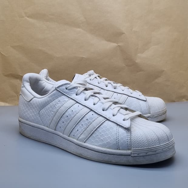 아디다스 슈퍼스타 뱀피 남성스니커즈270