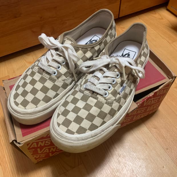 반스 어센틱 애너하임 팩토리 