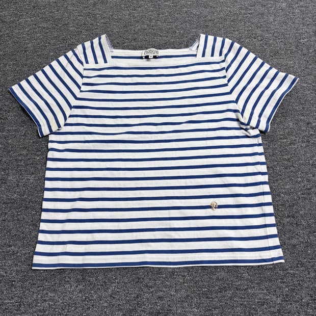 마리떼 프랑소와 저버 W 스퀘어넥 반팔티