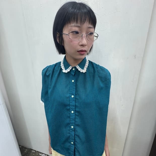 청록 레이스 체크 블라우스