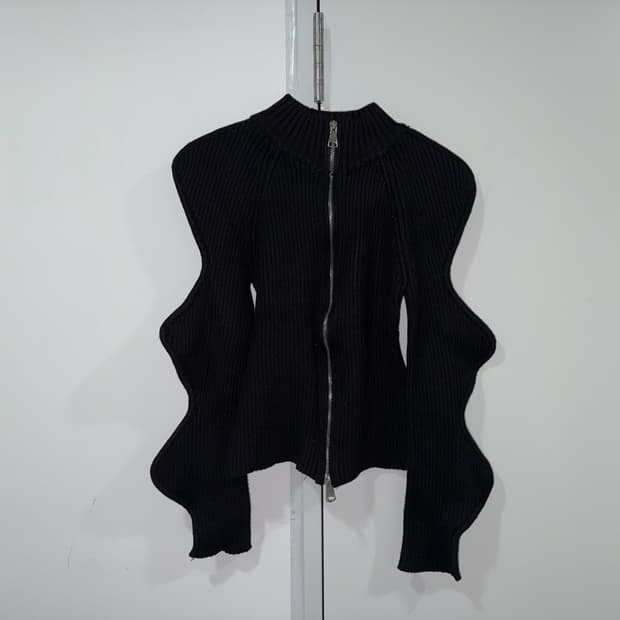 CFCL맛 니트 집업