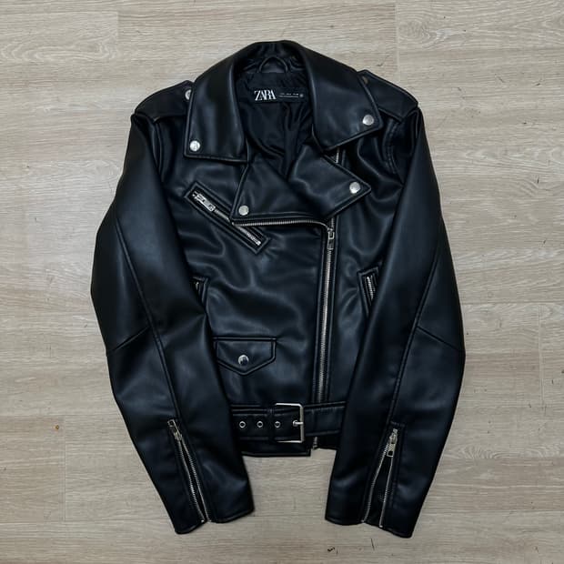 자라 레더 라이더 크롭 더블 가죽자켓 [블랙] L/100