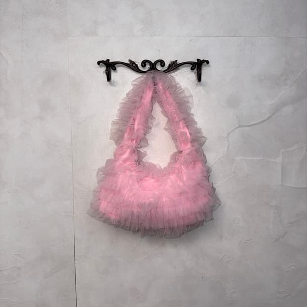 Baby pink shirring tutu shoulder bag