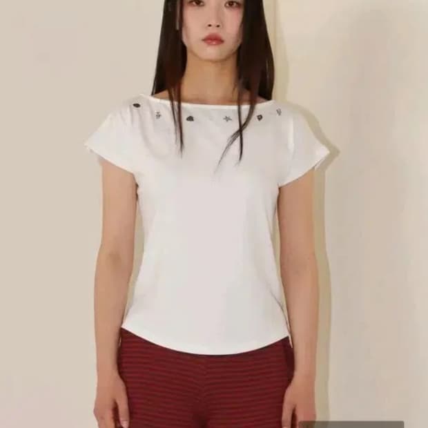 온스카 쉘캡 반팔티셔츠 화이트