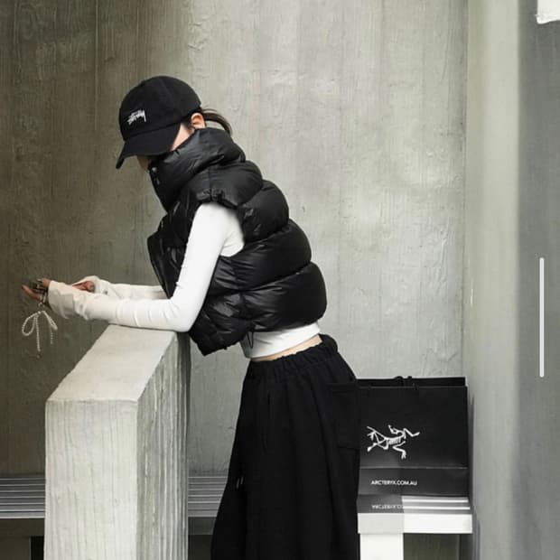 베이델리 여성 크롭 패딩 조끼 자켓