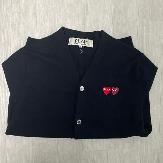 꼼데가르송 더블와펜 가디건 L (택포)