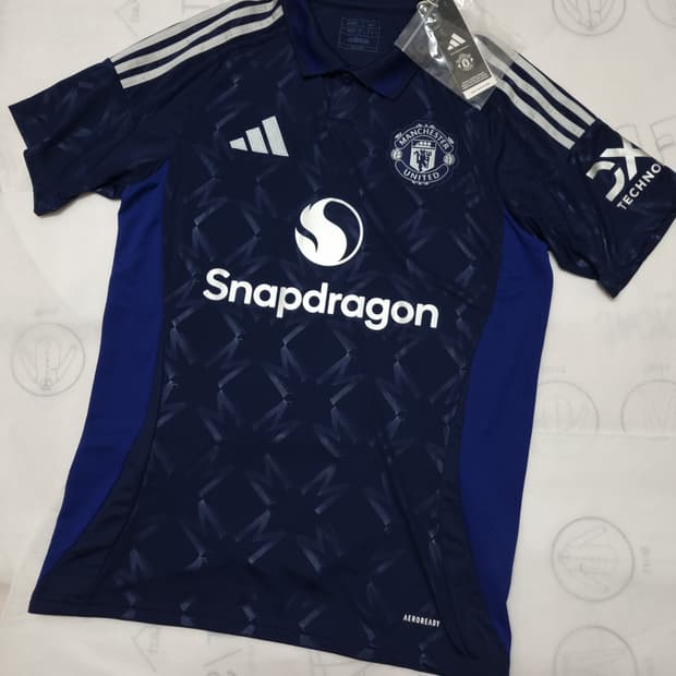 24-25 맨체스터 유나이티드 어웨이