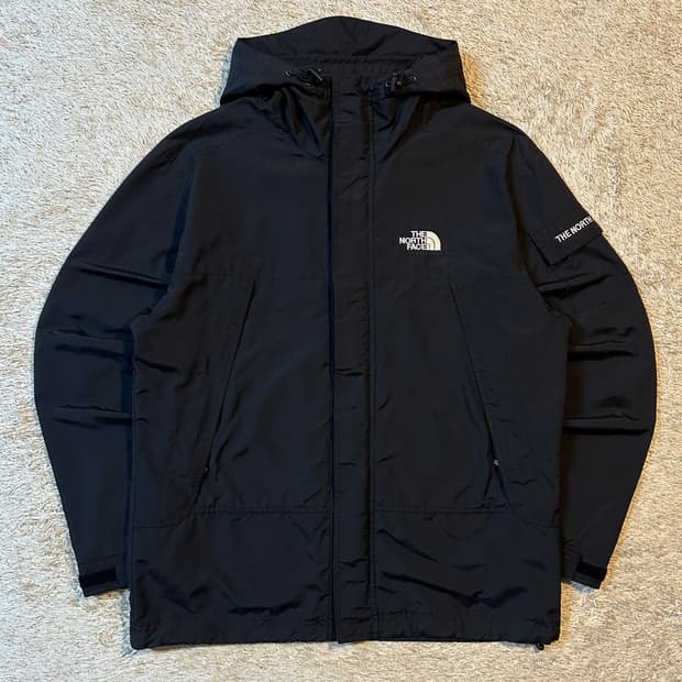 노스페이스 사이드포켓 나일론 바람막이 자켓 블랙
