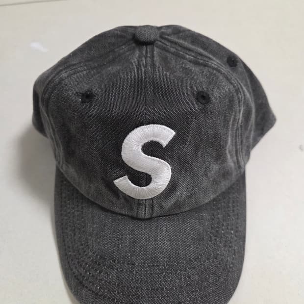 슈프림 피그먼트 6패널 모자