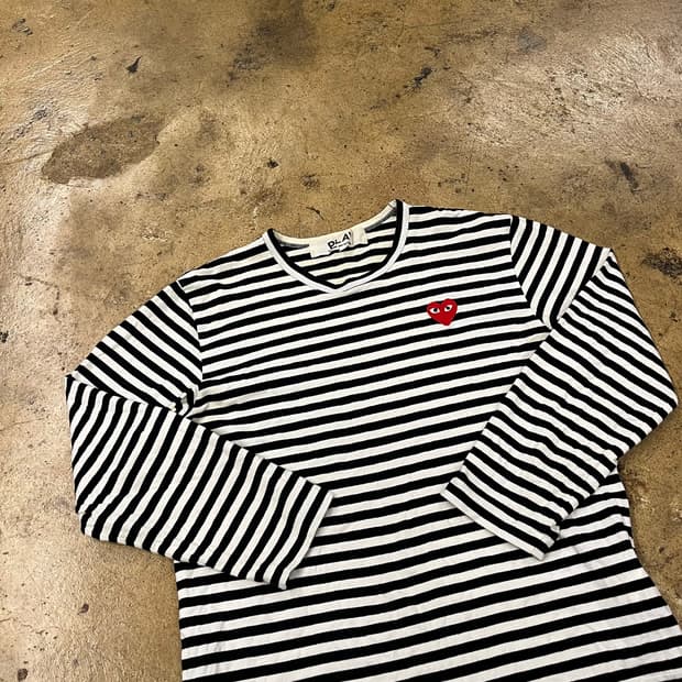 꼼데가르송 블랙 스트라이프 긴팔티셔츠