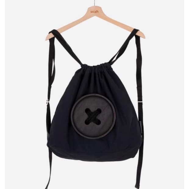 Big Button Draw Bag / Black 구합니다