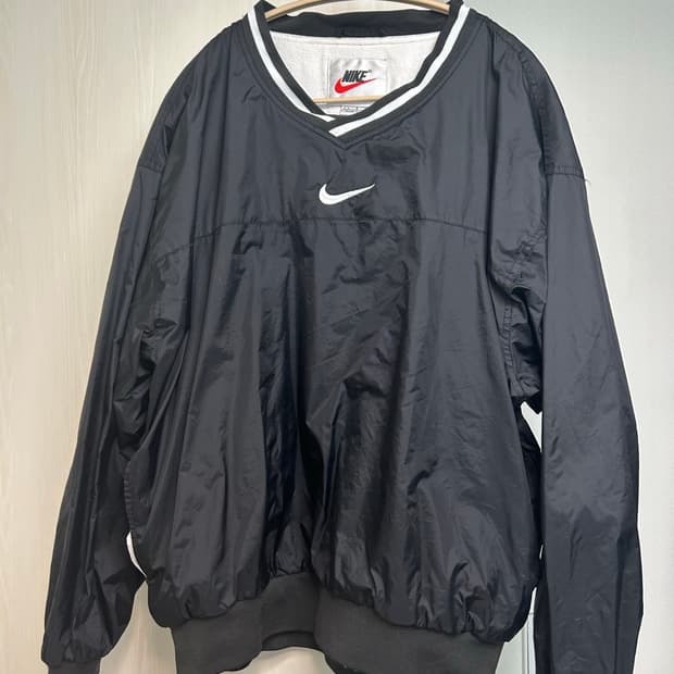 나이키 웜업 맨추맨