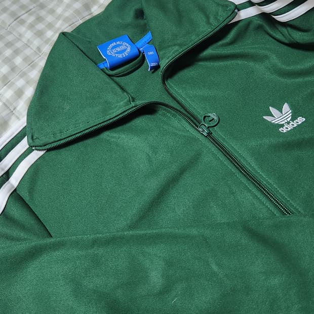 초록색 그린 아디다스 져지