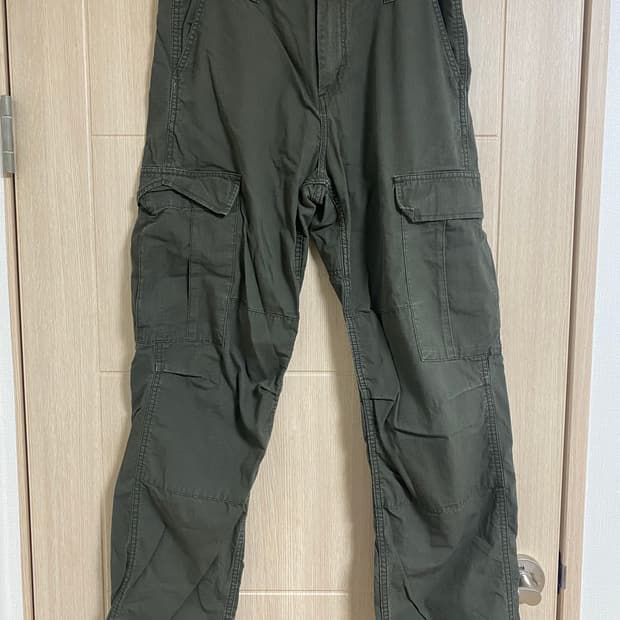 칼하트 Wip 레귤러 카고 팬츠 카키 31/32