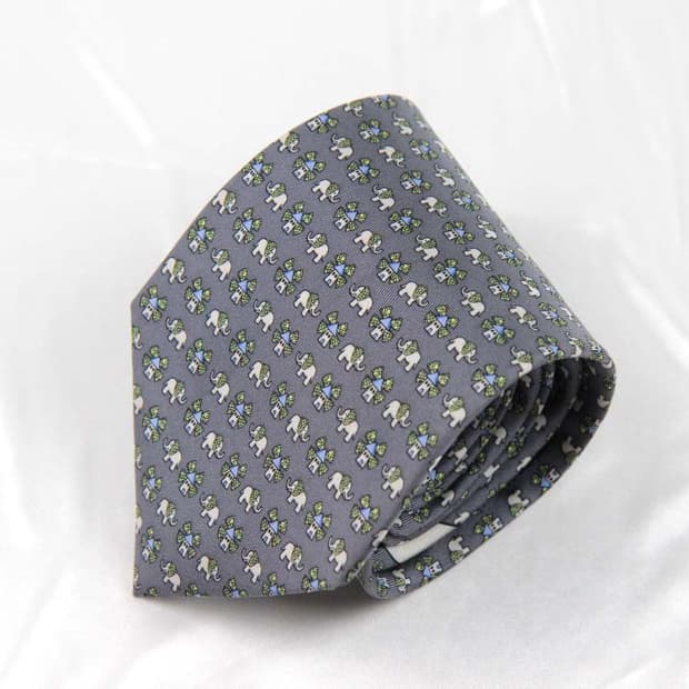 페라가모 9.2cm A+등급 남자 명품 넥타이