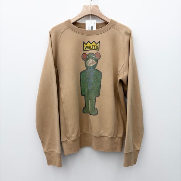 GRAPHIC CREWNECK
